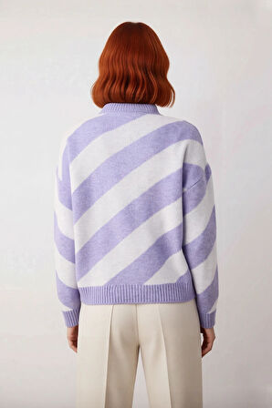 Kadın Mor Çizgili Relaxed Fit Triko Kazak Soğuk Kış Günleri İçin Bisiklet Yaka Şık Ve Konforlu
