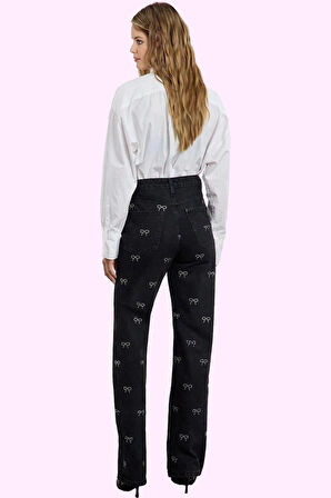Kadın Denim Pantolon Fiyonk Detaylı Pamuk Rahat Günlük Hafta Sonu Yaz Aylarının Vazgeçilmezi