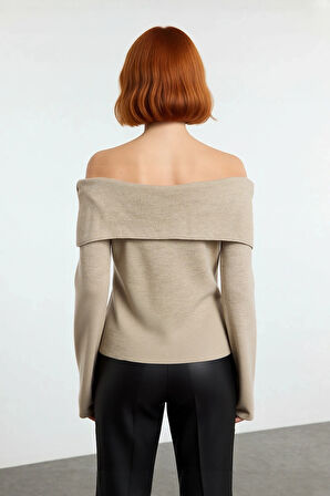 Kadın Carmen Yaka Gül Detaylı Triko Kazak Zarif Şık Regular Kalıp Çan Kol Gündüz Gece Kombin