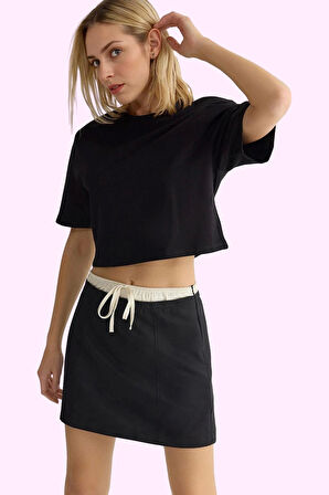 Kadın Mini Etek Kalem Silüet Gabardin Kumaş Rahat Günlük Kullanım Yaz Aylarının Vazgeçilmezi