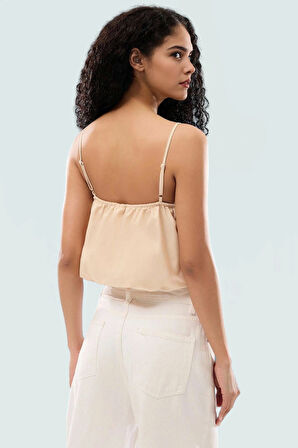 Pamuklu Polyester Dacron Crop Bluz Rahat Yazlık Fitted Kalıp Modern Stil Şık Görünüm