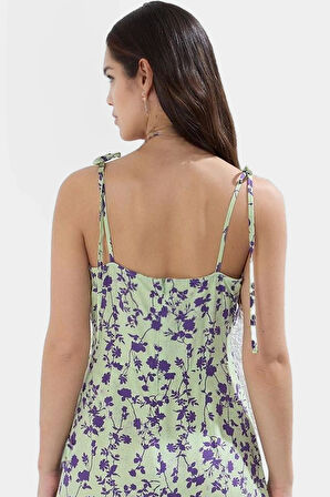 Leopar Desenli Kolsuz Viskoz Maxi Elbise A Line Kesim Yırtmaç Detay Zarifane Tasarım Modern Stil