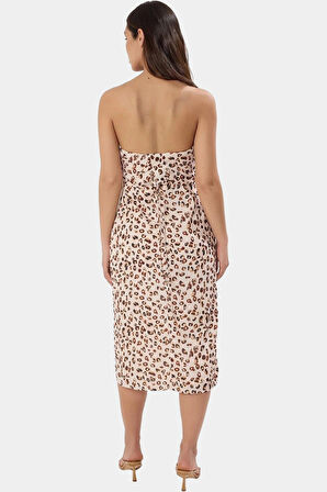 Leopar Desenli Kolsuz Midi Elbise Yazlık Bodycon Dokuma Mükemmel Uyum Konforlu Kesim Şık Görünüm