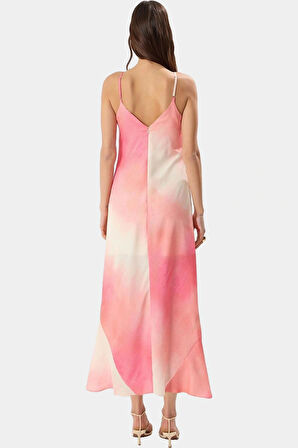 A Kesim Kolsuz Maxi Saten Elbise Çok Çiçek Desenli Yazlık ve Şık Premium Kalite