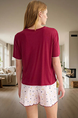 Rahatlığıyla Büyüleyecek Pijama Takımı Galaksi Desenli Pamuk Polyester Rahat Ve Şık