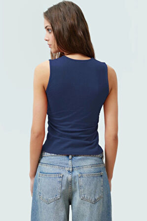 Büzgülü Örme Bluz Rahat Şık Fitted Kalıp Kare Yaka Modern Stil Görünüm