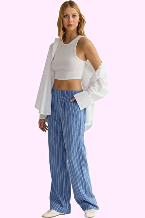 Kadın Çizgili Wide Leg Pantolon Rahatlık ve Şıklık Bir Arada Günlük Kombinler İçin Hafta Sonu