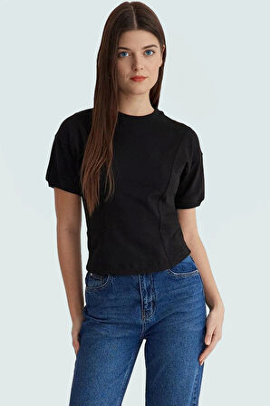 Rahat Yazlık Bluz Renk Fitted Kalıp Kısa Kollu %72 Polyester Şık Görünüm Mükemmel Uyum