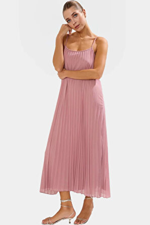 A line Tül Maxi Elbise Örme Kumaş Halter Yaka Yırtmaçlı Rahat Kesim Mükemmel Uyum Trend Tasarım