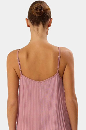 A line Tül Maxi Elbise Örme Kumaş Halter Yaka Yırtmaçlı Rahat Kesim Mükemmel Uyum Trend Tasarım