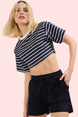 Kadın Yüksek Bel Şort Rahat Kalıp Günlük Yaz Kullanımı İçin Hafta Sonu Stilin Buluştuğu Yer