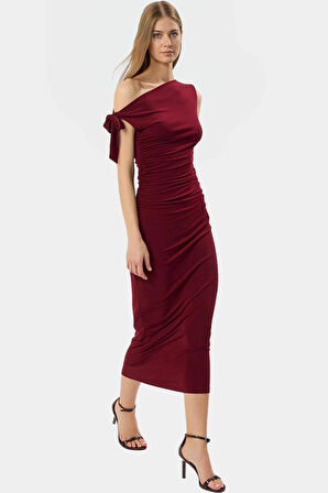 Vücuda Oturan Maxi Elbise Tek Omuz Asimetrik Yaka Polyester Kumaş Rahat Kullanım