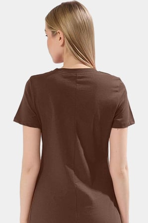 Nefes Alan Pamuklu T shirt Elbise Midi Boy Cep Detaylı Modern Stil Zarifane Tasarım