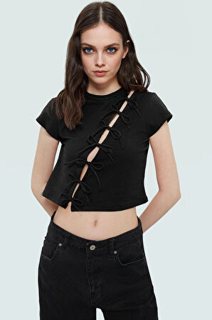 Yazlık Kadın Crop Bluz Fiyonk Detaylı Pamuklu Dayanıklı Malzeme