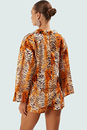 Rahat Pamuklu Leopar Desenli Şık Plaj Takımı Yaz İçin İdeal Gömlek Şort Kombin Özel Tasarım