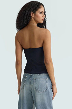 Fitted Kolsuz Bluz Nefes Alan Dokuma Kumaştan Şık Bir Seçim Konforlu Kesim Premium Kalite