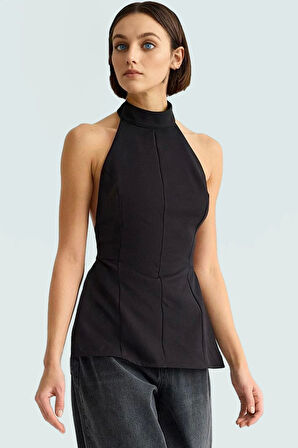 Kolsuz Bluz Dik Yaka Fitted Kalıp Yazlık Nefes Alan Kumaş Konforlu Kesim Seçkin Malzeme