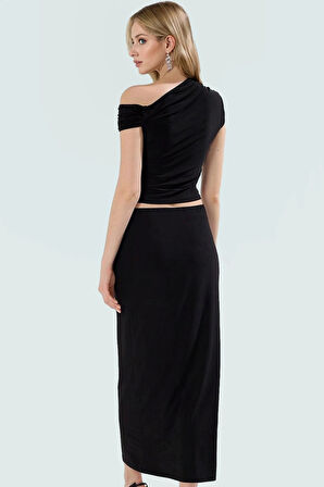 Ekose Desenli Örme Midi Elbise Takım Rahat Şık ve Çok Yönlü Premium Kalite Dayanıklı Malzeme