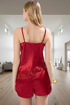 Rahat ve Şık Saten Pijama Takımı İnce Askılı Dantel Detaylı Yazlık