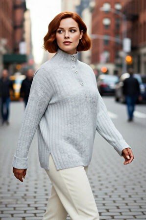 Kadın Fitilli Dokuma Triko Kazak Relaxed Kalıp Dik Yaka Düğmeli Detay Kış Konforu Şıklığı Kaliteli