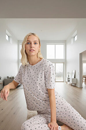 Rahat Örme Pijama Takımı Kalp Desenli Yumuşak Polyester Pamuk Karışımı Modern Stil