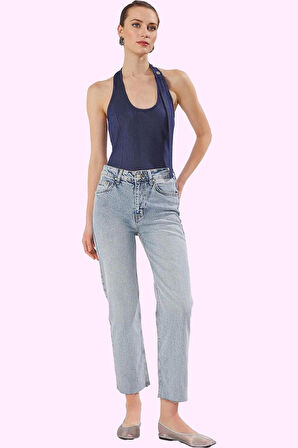 Kadın Denim Straight Jean Pantolon; Normal Bel Rahat Kalıp Günlük Stil Yaz Aylarının Vazgeçilmezi