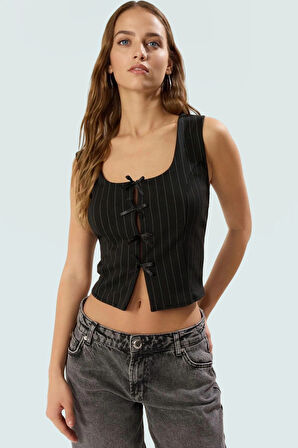 Kolsuz Bluz Yazlık Casual Fitted İnterlok Örme Kumaş Özenle Seçilmiş Kaliteli İşçilik