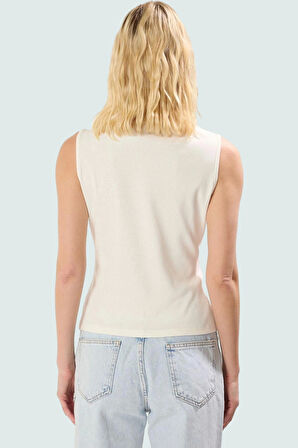 Pamuklu Kaşkorse Bluz Vücuda Oturan Bisiklet Yaka Günlük Stil Şık Görünüm Özenle Seçilmiş