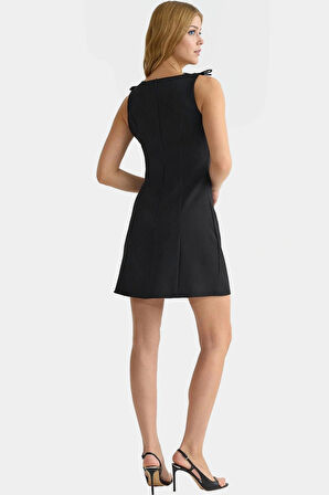 Dokuma Kumaştan A Kesim Fiyonklu Mini Elbise Seçkin Malzeme Rahat Ve Şık Özel Tasarım