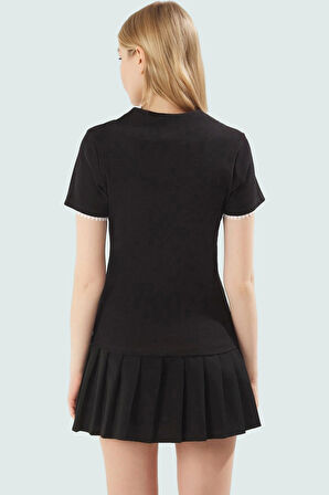 Yazlık Kadın Bluz Bebe Yaka Fitted Kaşkorse Örme Dantel Detay Şık Görünüm