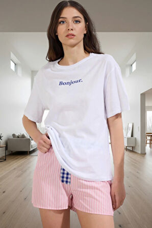 Yazlık Kadın Pijama Takımı; Şort ve Tişört Pamuklu Çizgili Rahat Şık Seçkin Malzeme