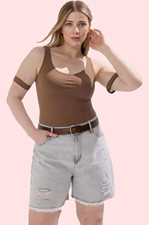 Kadın Denim Şort Destroy Detay Pamuk Rahat Günlük Kullanım Hafta Sonu Yaz Aylarının Vazgeçilmezi