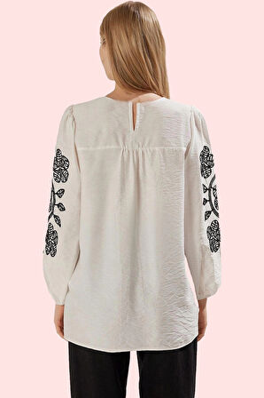 Kadın Şık Tunik Nakış Detaylı Viskoz Karışımlı Günlük Hafta Sonu Yaz Aylarının Vazgeçilmezi