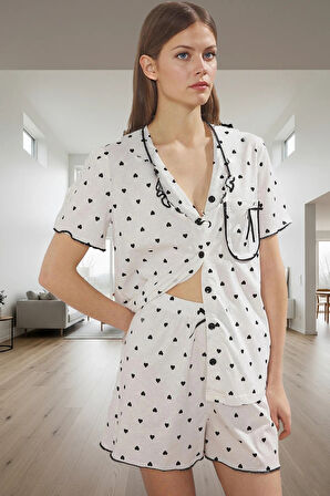 Yazlık %100 Pamuk Pijama Takımı Kalp Desenli Fırfırlı Regular Kalıp Ev Giyim Rahat Kullanım