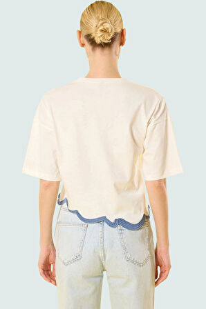 Rahat Kalıp Pamuklu Crop Bluz Renk Kısa Kol Bisiklet Yaka Bloklu Şık Görünüm