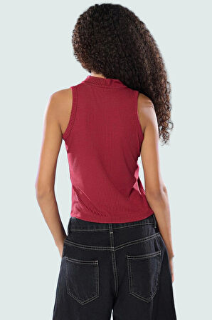 Yazlık Kolsuz Fitted Bluz Dik Yaka Poliviskon Kaşkorse Günlük Stil Zarifane Tasarım