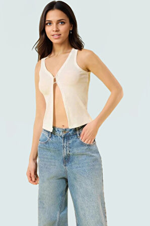 Fitted Crop Bluz Renk Poliviskon Kaşkorse V Yaka Yarım Pat Düğme Seçkin Malzeme