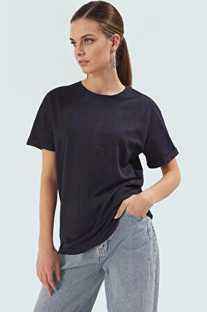 Fiyonk Detaylı Pamuk Bluz Rahatlık ve Şıklık Bir Arada Zarifane Tasarım Şık Görünüm