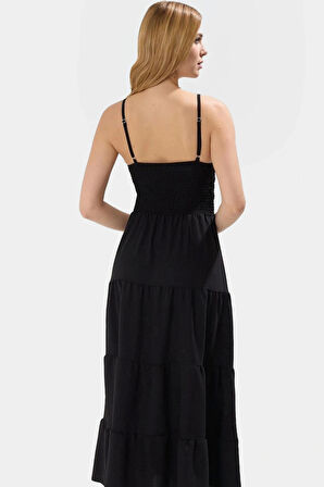 Yazlık Maxi Elbise Rahat Dokuma Kumaş Halter Yaka Gipeli Detay Dayanıklı Malzeme