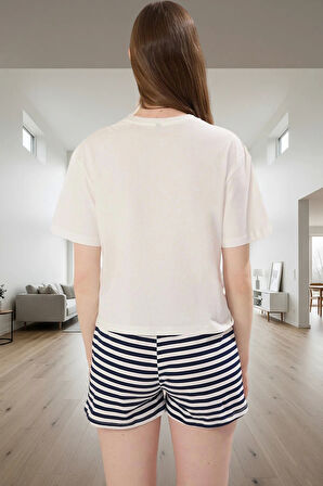 Rahat Yazlık Pijama Takımı %100 Pamuklu Kiraz Desenli Regular Kalıp Özel Tasarım Modern Stil