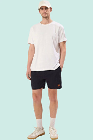 Erkek Kısa Boy Melanj Şort Günlük Kombinler İçin Rahatlık ve Stil Yaz Aylarının Vazgeçilmezi