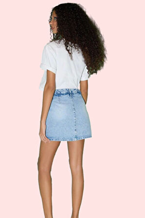 Kadın Care Koleksiyonu Pamuklu Şort Etek Şık ve Rahat Günlük Kombinler İçin Modern Tasarım