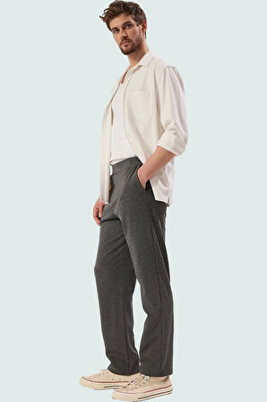 Erkek Rahat ve Şık Örme Pantolon Günlük Kombinler İçin Ideal Normal Bel Renk Modern Tasarım