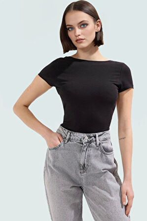 Şık Crop Bluz Nefes Alan Örme Kumaş Sırt Dekolteli Fitted Kalıp Günlük Kullanım İçin