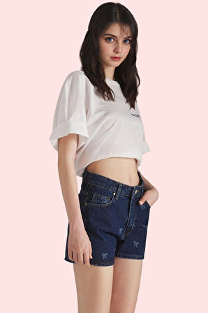 Kadın Yüksek Bel Boru Paça Denim Şort Pamuk Yaz Aylarının Vazgeçilmezi Rahat Günlük Kullanım