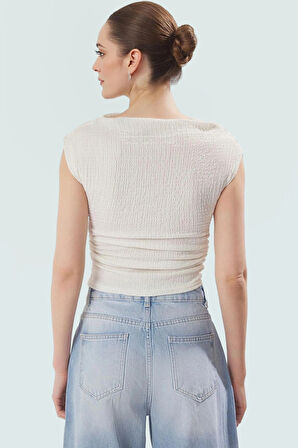 Kolsuz Kayık Yaka Örme Bluz Rahat Şık Günlük Kombinler İçin Zarifane Tasarım Ve