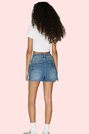 Kadın Denim Şort Pamuk Rahat Kesim Yaz Aylarının Vazgeçilmezi Günlük Kullanım Modern Tasarım