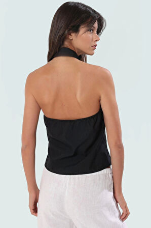 Nefes Alan Pamuklu Polyester Bluz Bağcıklı Detaylı Regular Kalıp Seçkin Malzeme Şık Görünüm