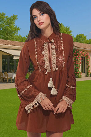 Nefes Alan Pamuklu Dantelli Plaj Mini Elbisesi V Yaka Yazlık Özel Tasarım Dayanıklı Malzeme