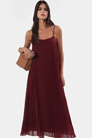 A line Tül Maxi Elbise Örme Kumaş Halter Yaka Yırtmaçlı Rahat Kesim Mükemmel Uyum Trend Tasarım